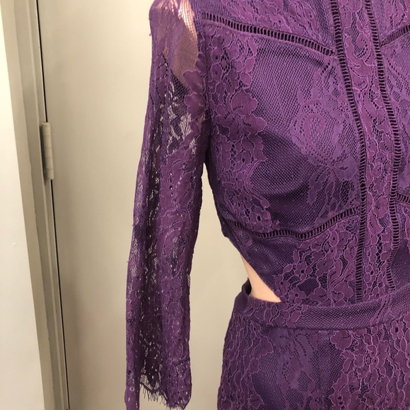 Xhilaration short outfit with long lace sleeves size medium - Picture 4 of 8